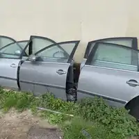 Komplet drzwi Passat b5