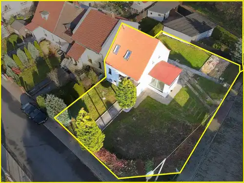 Domek z ogródkiem na sprzedaż - Bolesławiec