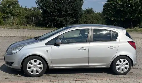 Opel corsa D 