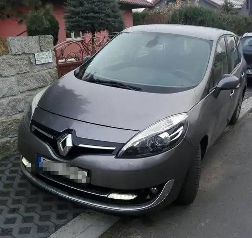 Renault Grand Scenic III rok produkcji 2011 diesel 1,9 CDI 