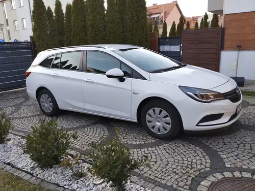 Opel Astra  1.4 benzyna 2018 rok Polski Salon