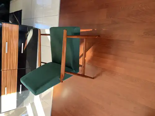 Fotel z PRL